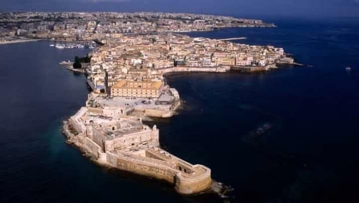 Rosa Holiday Home Syracuse Esterno foto